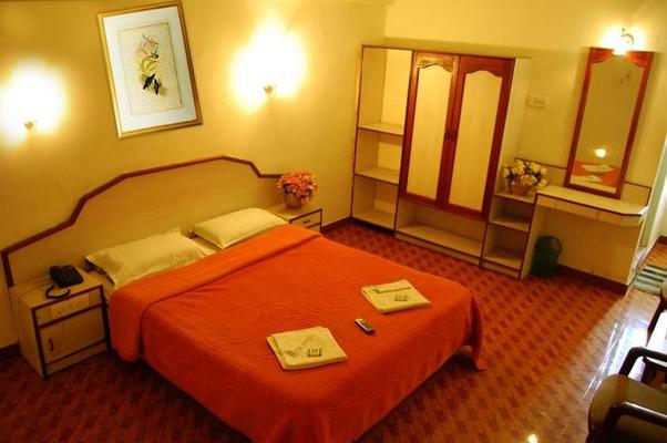 Royal Hotels